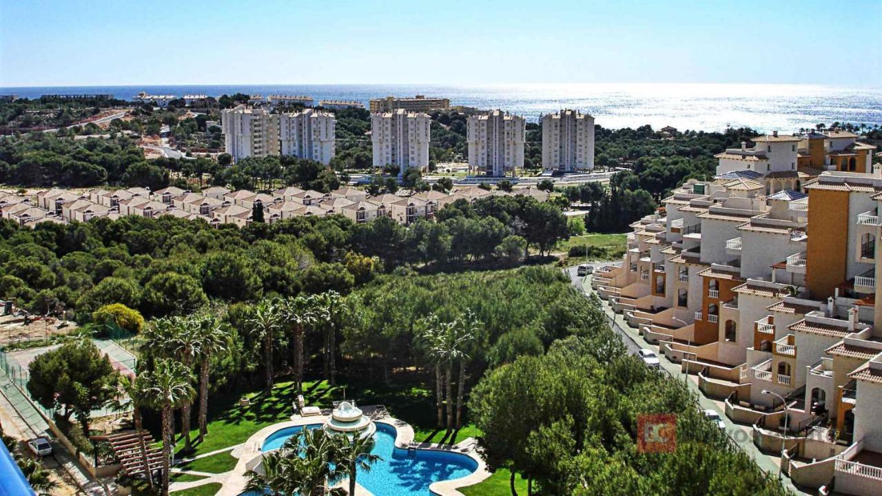 2-Bedroom And Living Room Apartment Near Campoamor Beach Eksteriør bilde